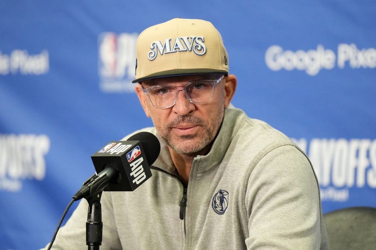 Mavericks sign coach Jason Kidd to extension