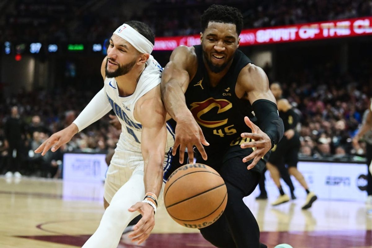 Donovan Mitchell-led Cavs rally from 18 down, win series over Magic