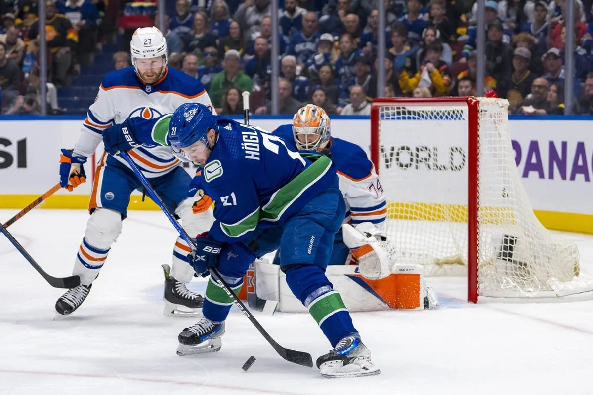 NHL: Stanley Cup Playoffs-Edmonton Oilers at Vancouver Canucks