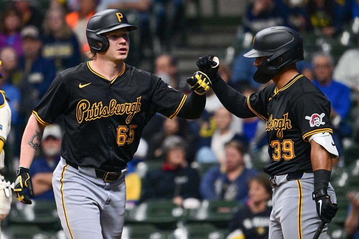 MLB: Pittsburgh Pirates at Milwaukee Brewers