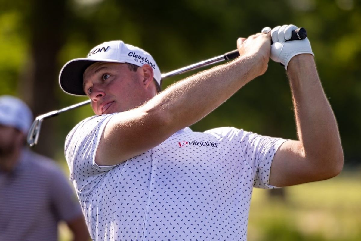 Steve Stricker halfway to three-peat at Regions Tradition