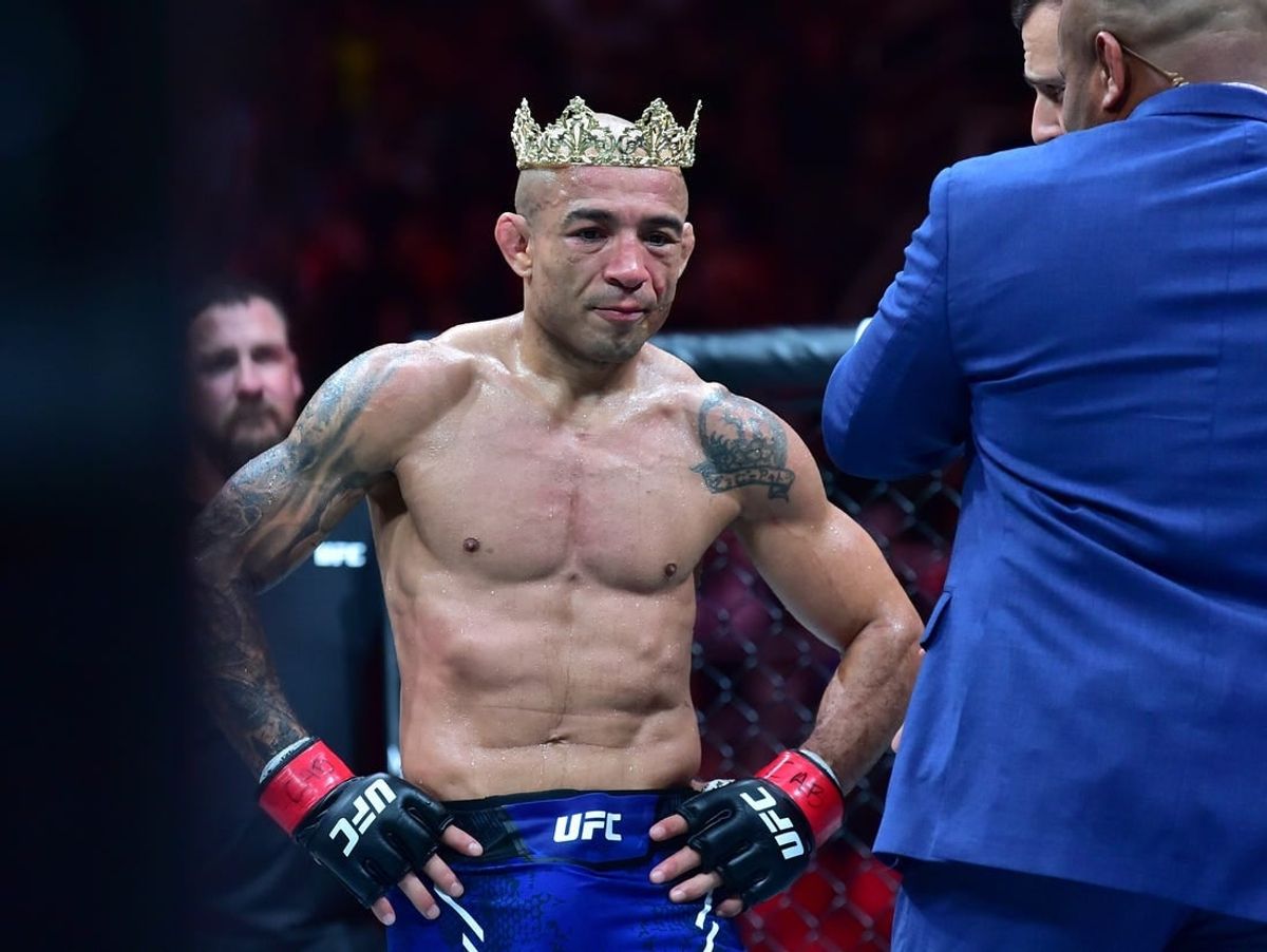 Free agent Jose Aldo eyes title fight after statement win