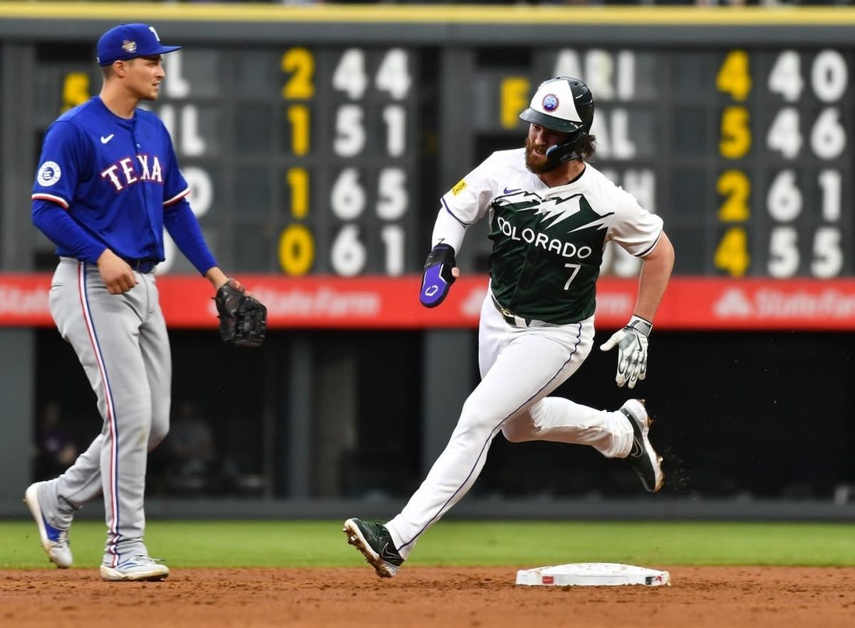 Big 7th inning vs. Rangers gives Rockies third straight win